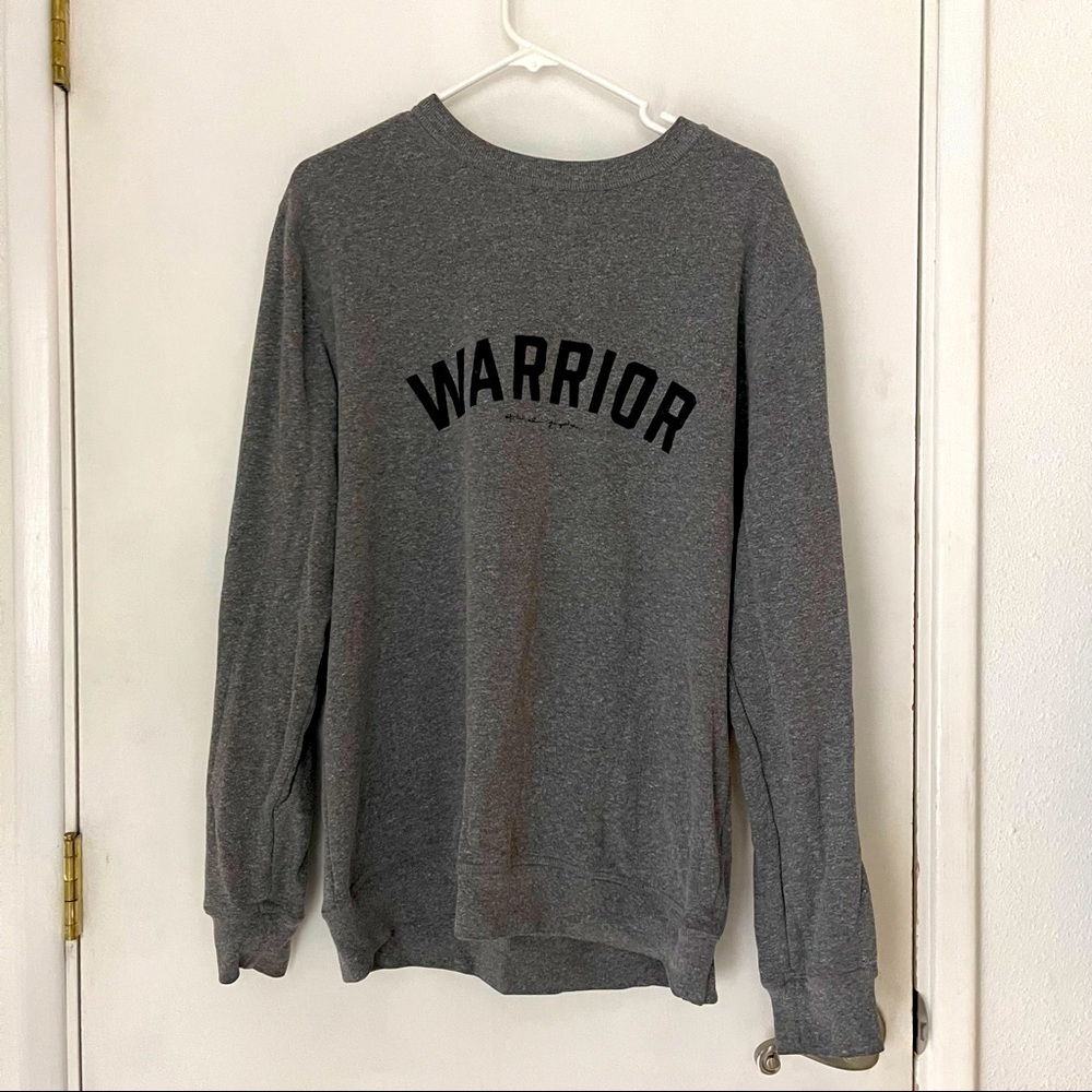 Gray sweatshirt